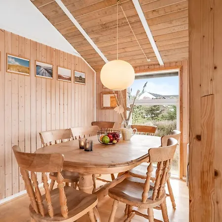 Kaare - 400m From The Sea By Interhome Nyaraló Hals