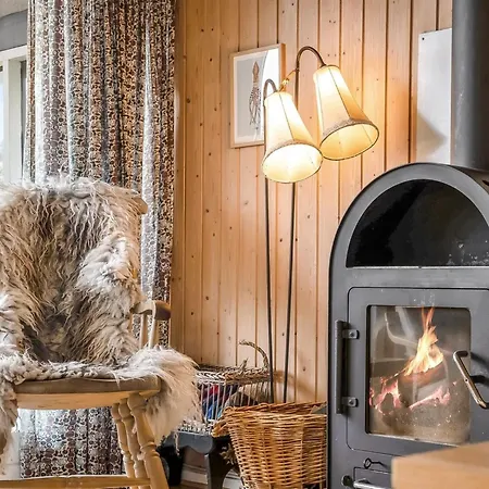 Nyaraló Kaare - 400m From The Sea By Interhome Hals