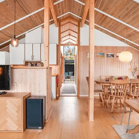 Kaare - 400m From The Sea By Interhome *